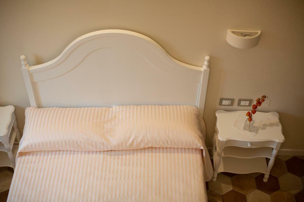 Dimora Dell'Arte Hotel Navelli Eksteriør billede